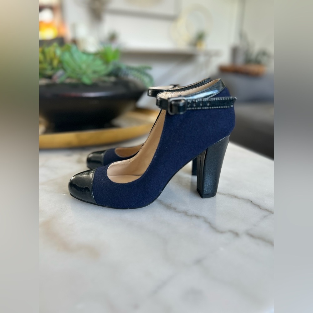 NIB Nine West Patsyo Cap Toe Blue & Black Pump with Ankle Strap Size 6,5